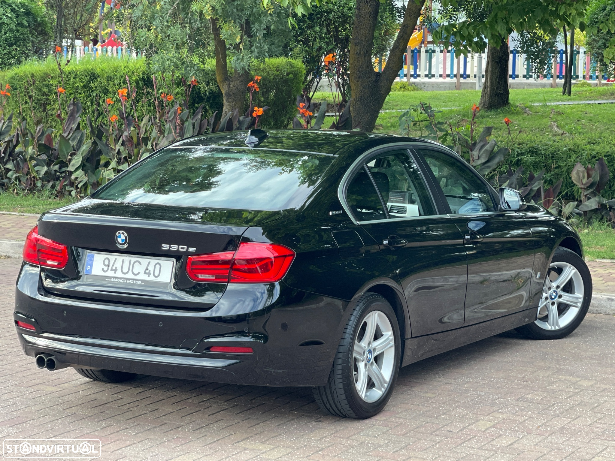 BMW 330 e iPerformance Advantage - 4