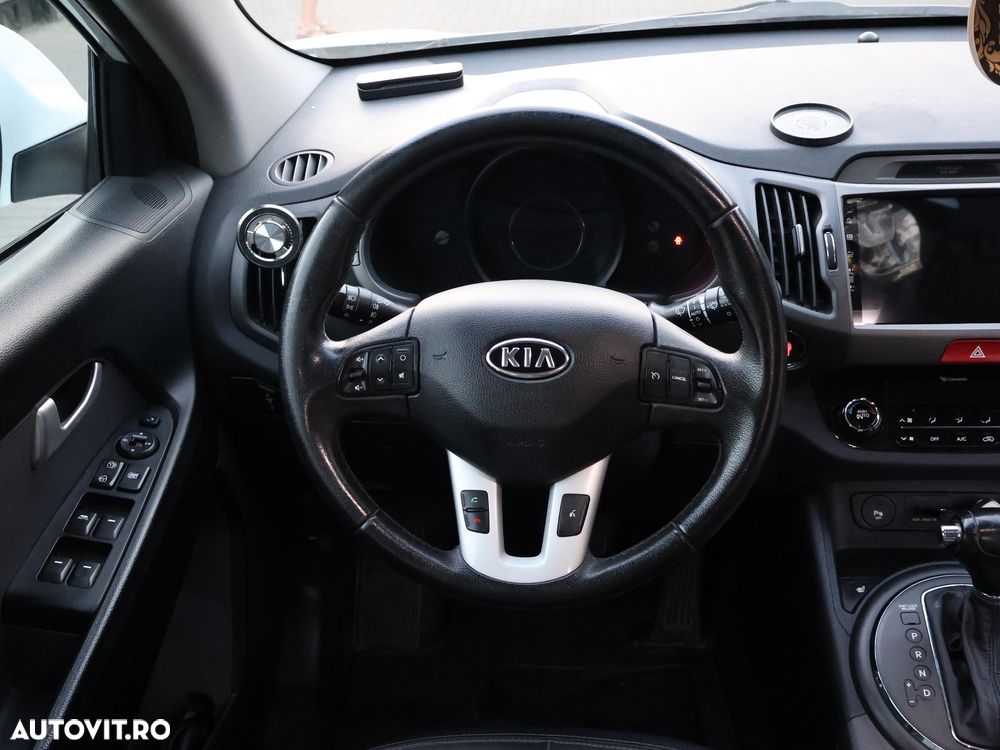 Kia Sportage - 16