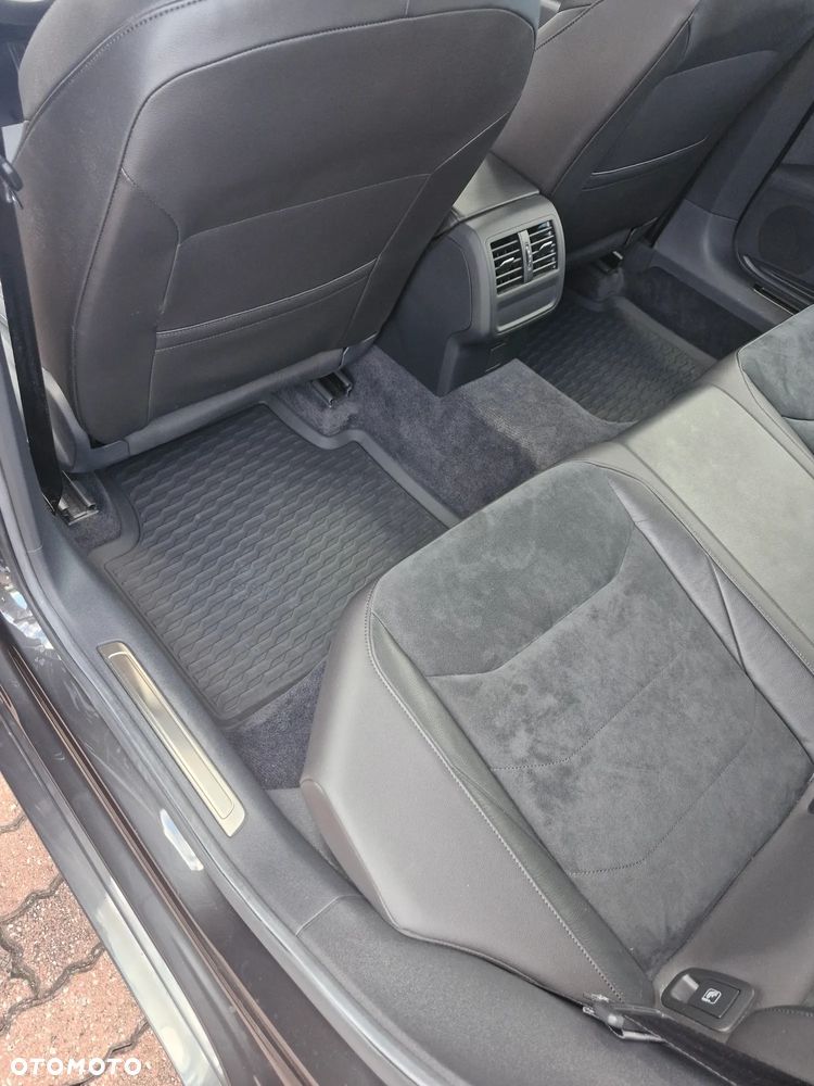 Volkswagen Arteon 2.0 TSI Elegance DSG - 4