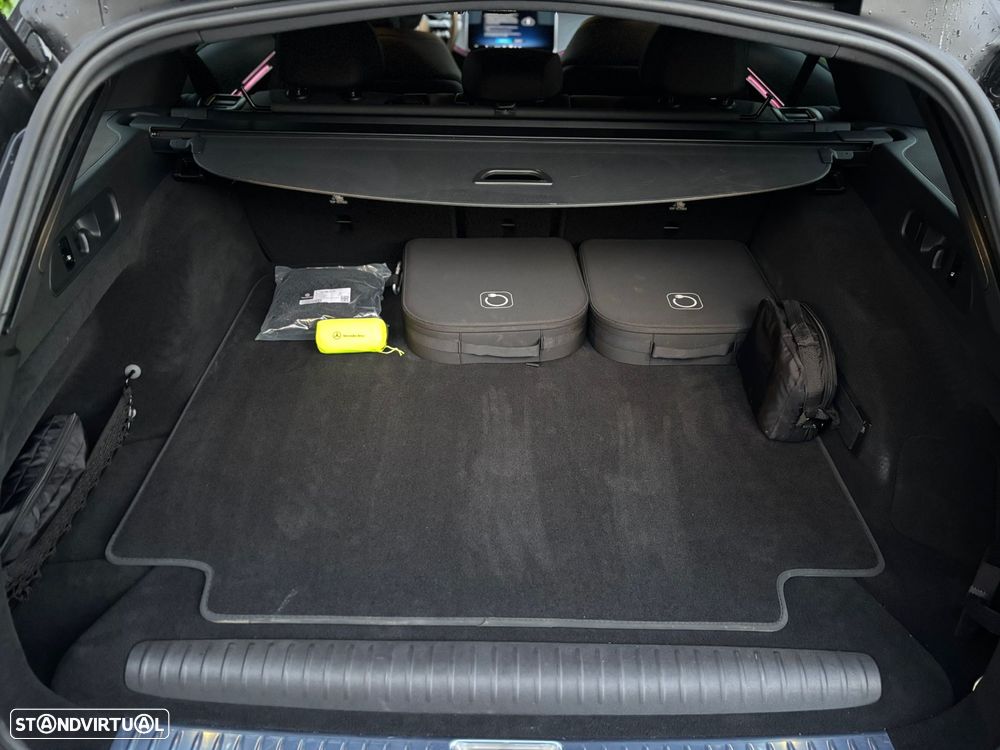 Mercedes-Benz E 300 e Station 9G-TRONIC AMG Line - 32