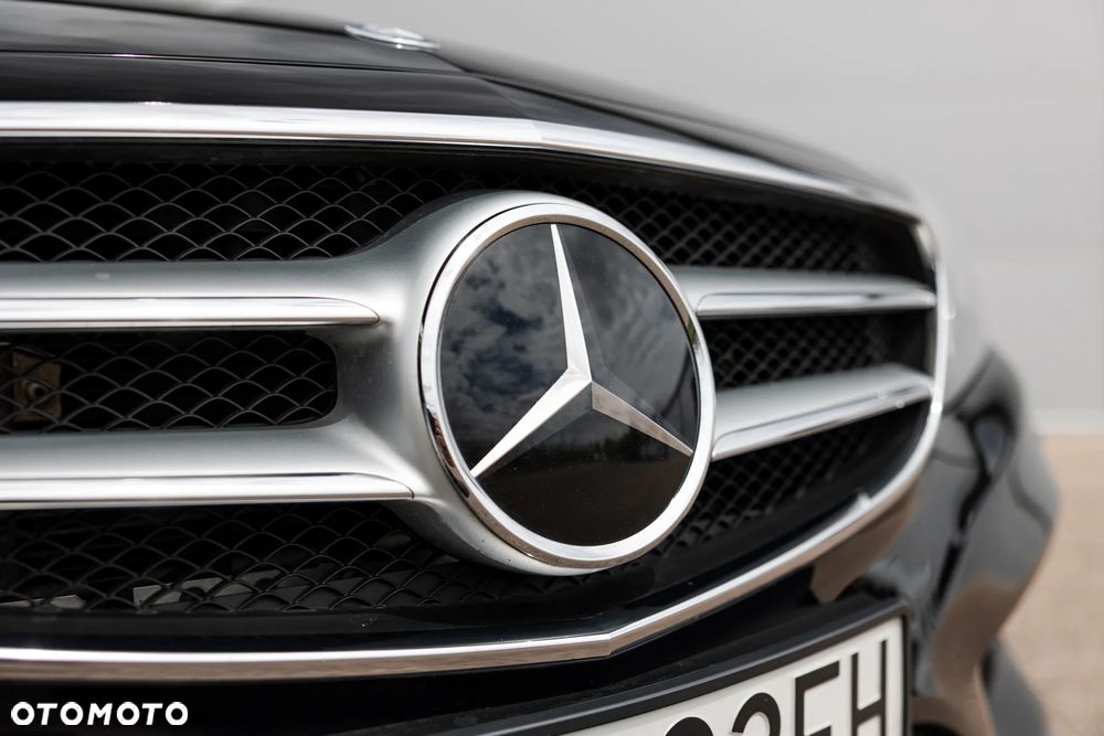 Mercedes-Benz Klasa E 350 BlueTEC 4-Matic Elegance - 21