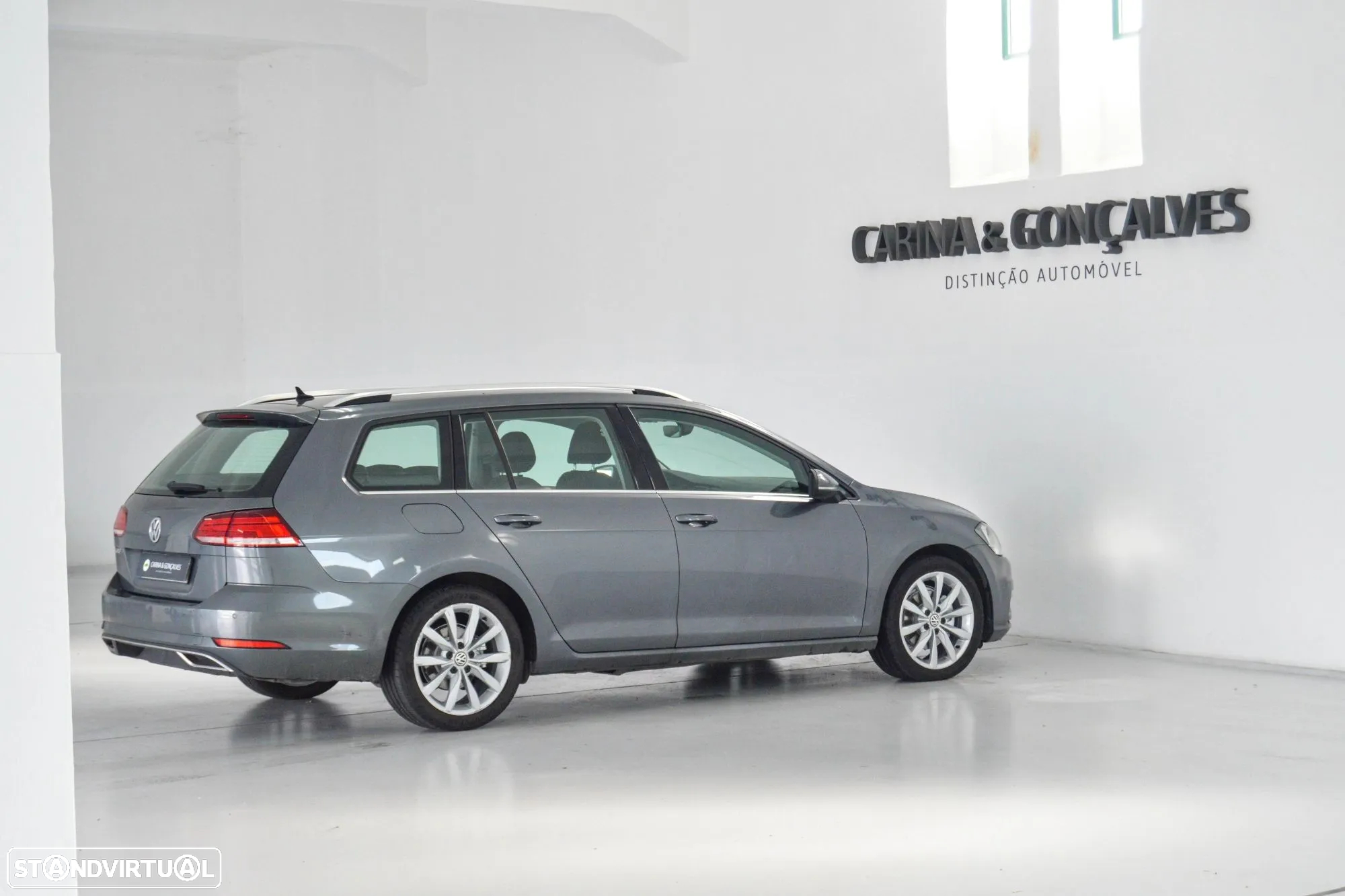 VW Golf Variant 2.0 TDi Highline DSG - 54