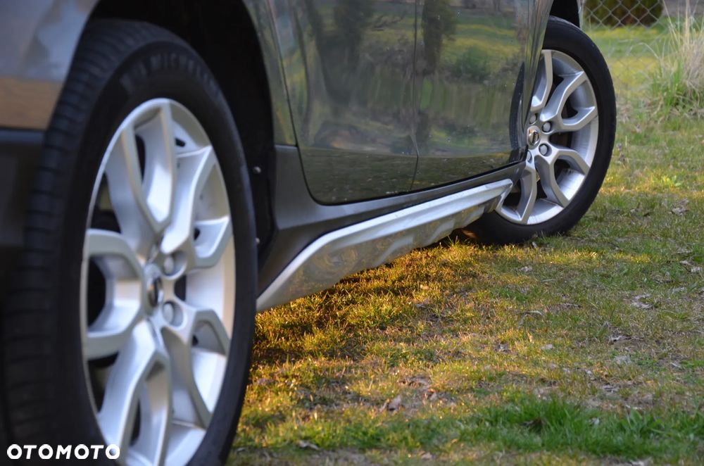 Volvo V40 Cross Country D2 Momentum - 37