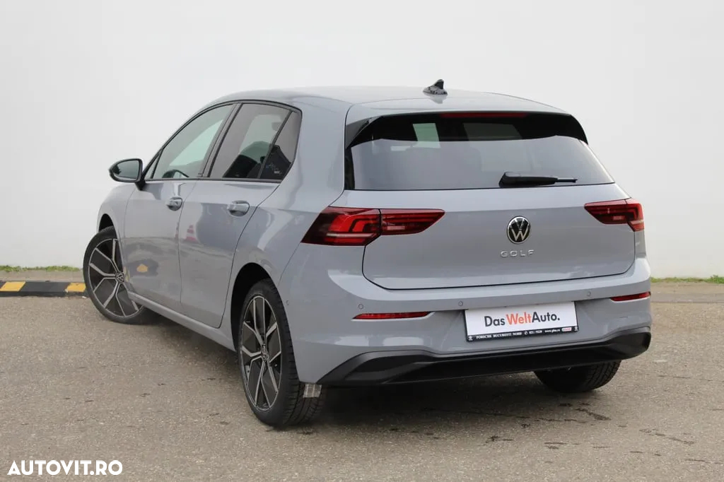 Volkswagen Golf 2.0 TDI DSG Advanced - 3