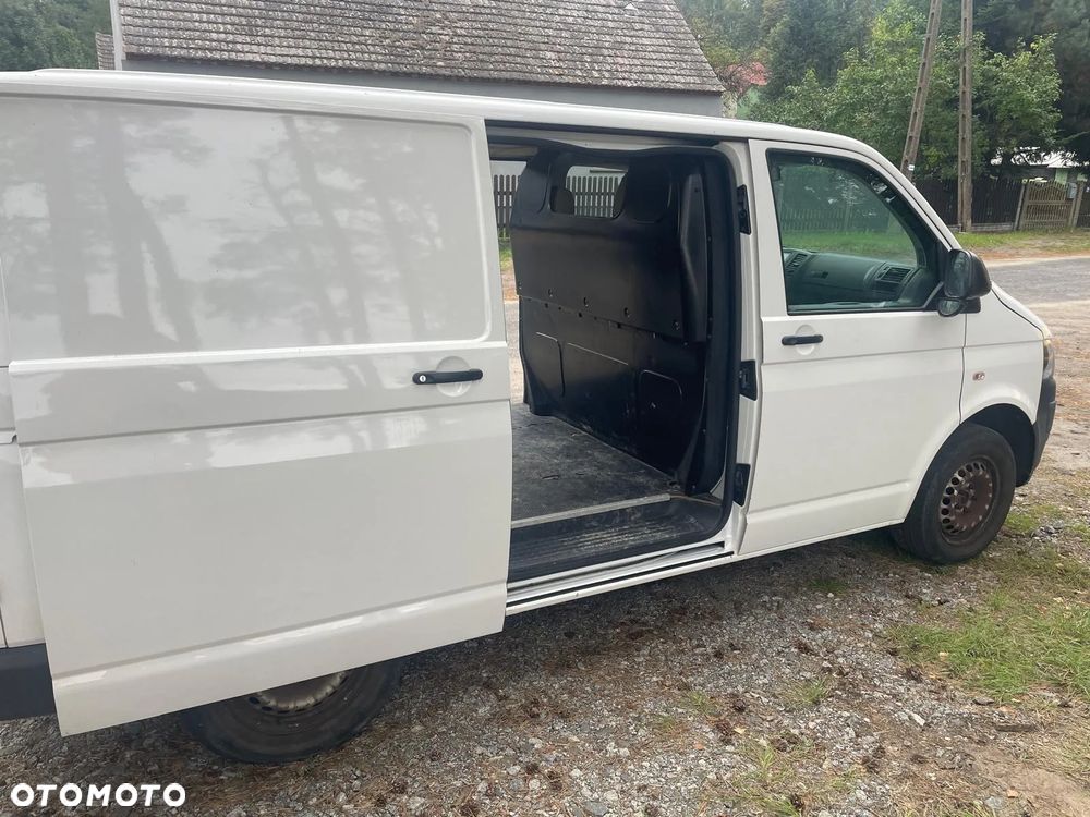 Volkswagen Transporter T5 lift 2.0 TDI - 9