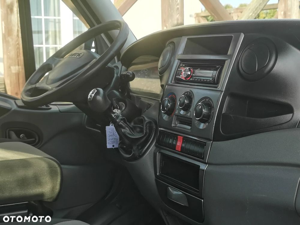 Iveco Daily 35C13 - 14
