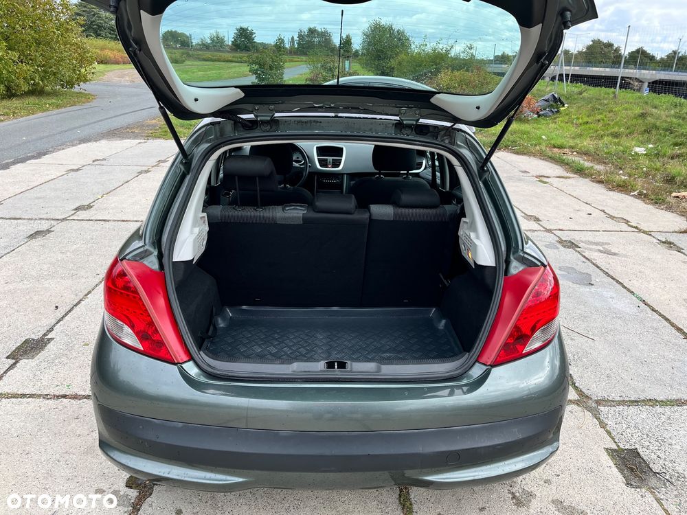 Peugeot 207 1.4 Trendy - 15