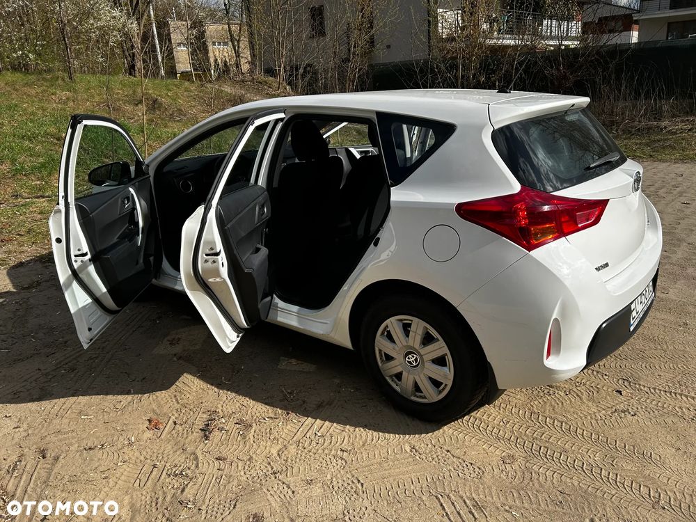 Toyota Auris 1.33 VVT-i Active - 10