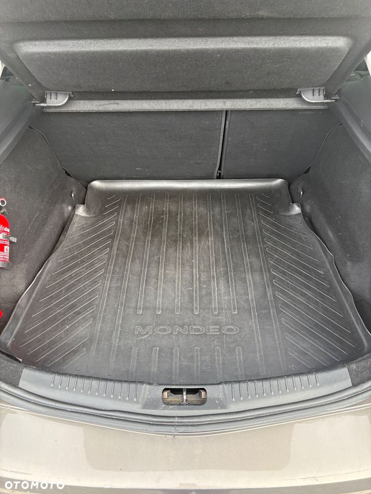 Ford Mondeo - 20