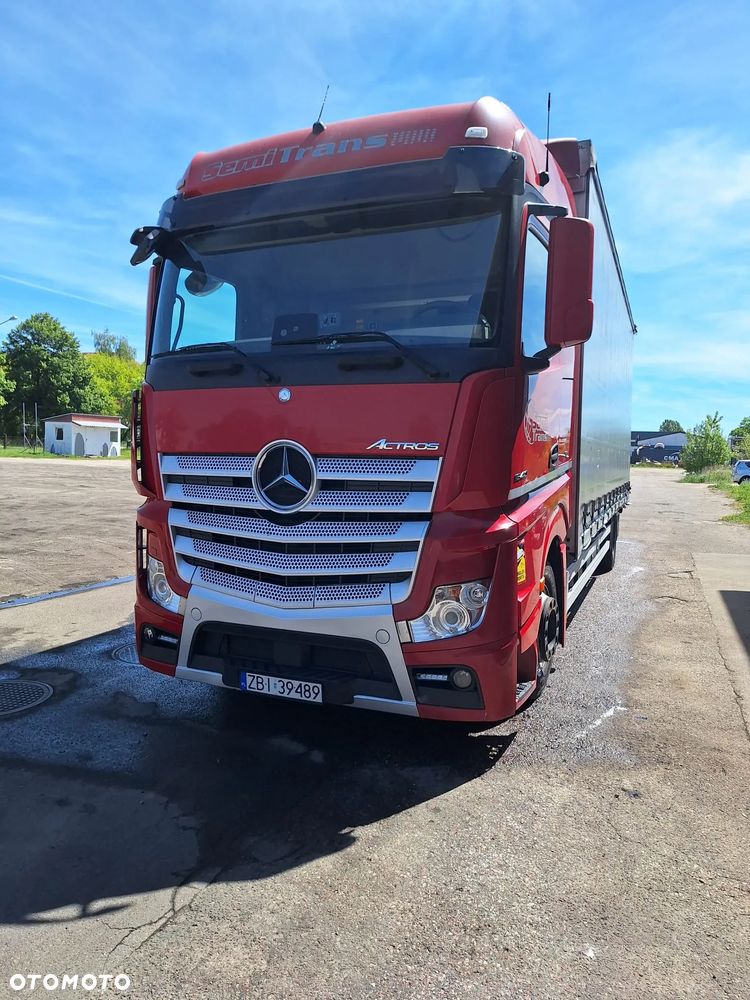 Mercedes-Benz ACTROS - 2