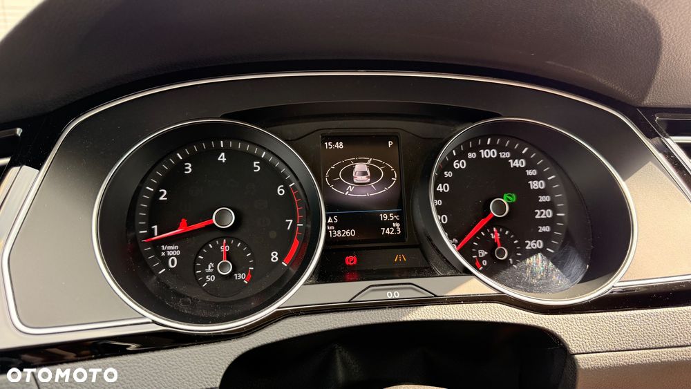 Volkswagen Passat 1.8 TSI BMT Comfortline DSG - 36