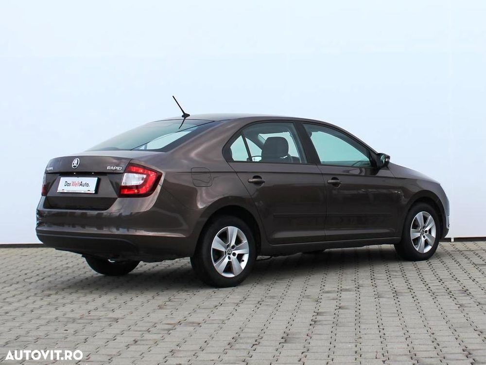 Skoda RAPID - 4