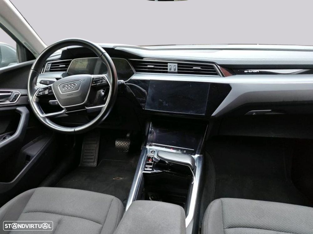 Audi e-tron - 5
