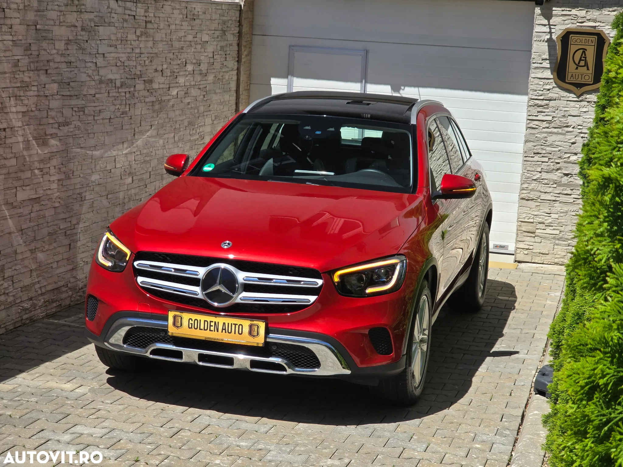 Mercedes-Benz GLC 220 d 4Matic 9G-TRONIC Exclusive - 9