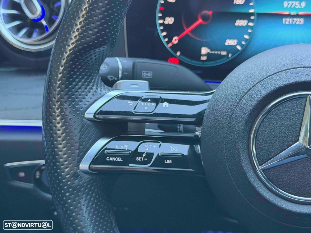 Mercedes-Benz CLS 220 d AMG Line - 40