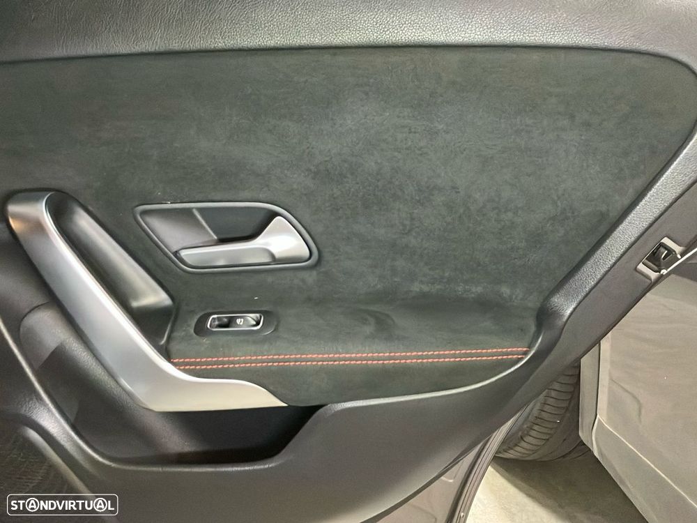 Mercedes-Benz A 180 d AMG Line Aut. - 23