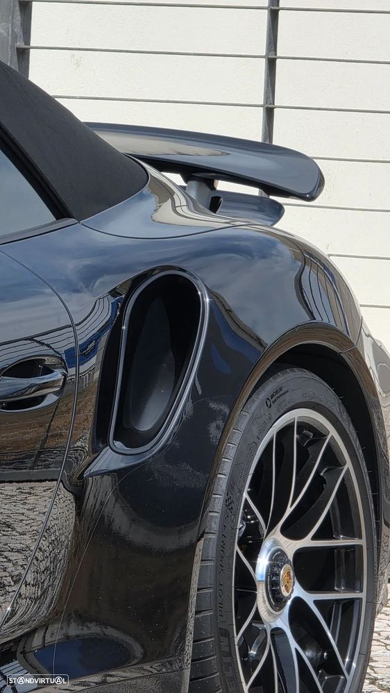 Porsche 911 (991) Turbo S PDK - 10