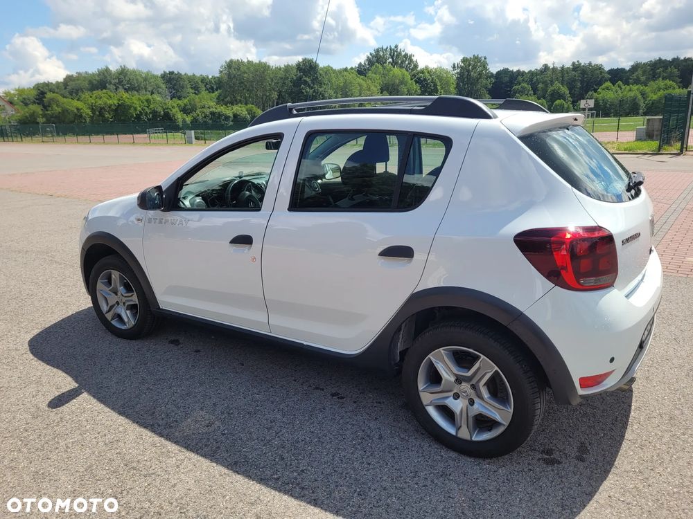 Dacia Sandero Stepway 0.9 TCe Laureate S&S - 8