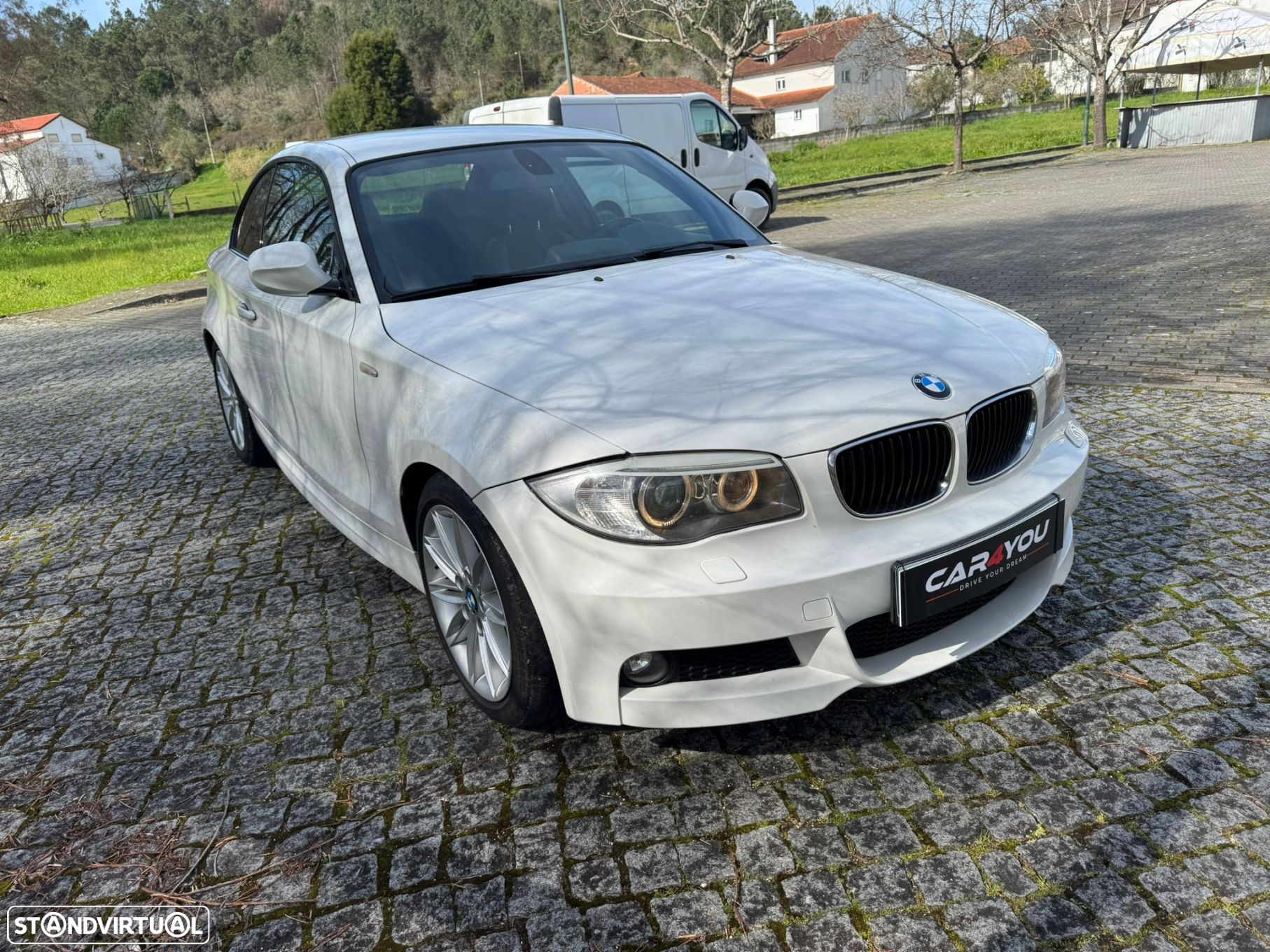 BMW 120 - 12