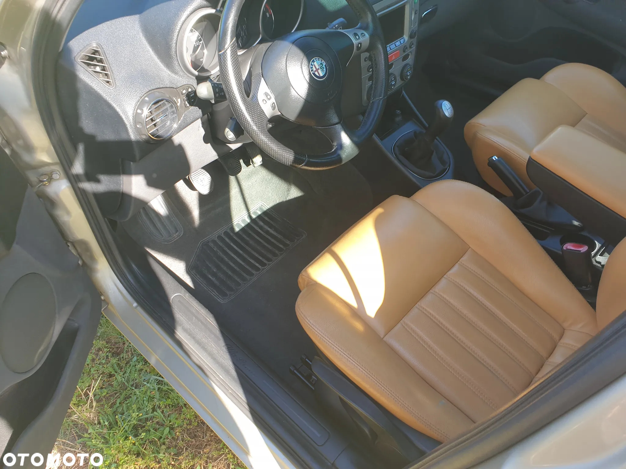Alfa Romeo 147 1.6 Twin Spark ECO Distinctive - 9