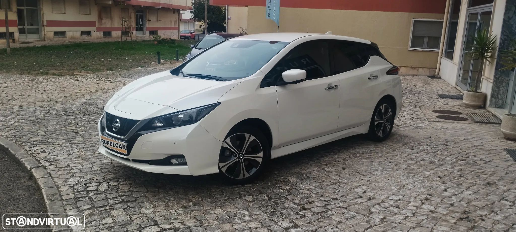 Nissan Leaf N-Connecta - 1