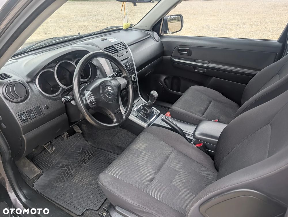 Suzuki Grand Vitara 1.6 Comfort EU5 - 18