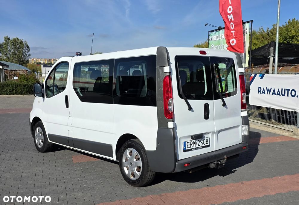 Renault Trafic 2.0 dCi 90 Combi L1H1 - 4