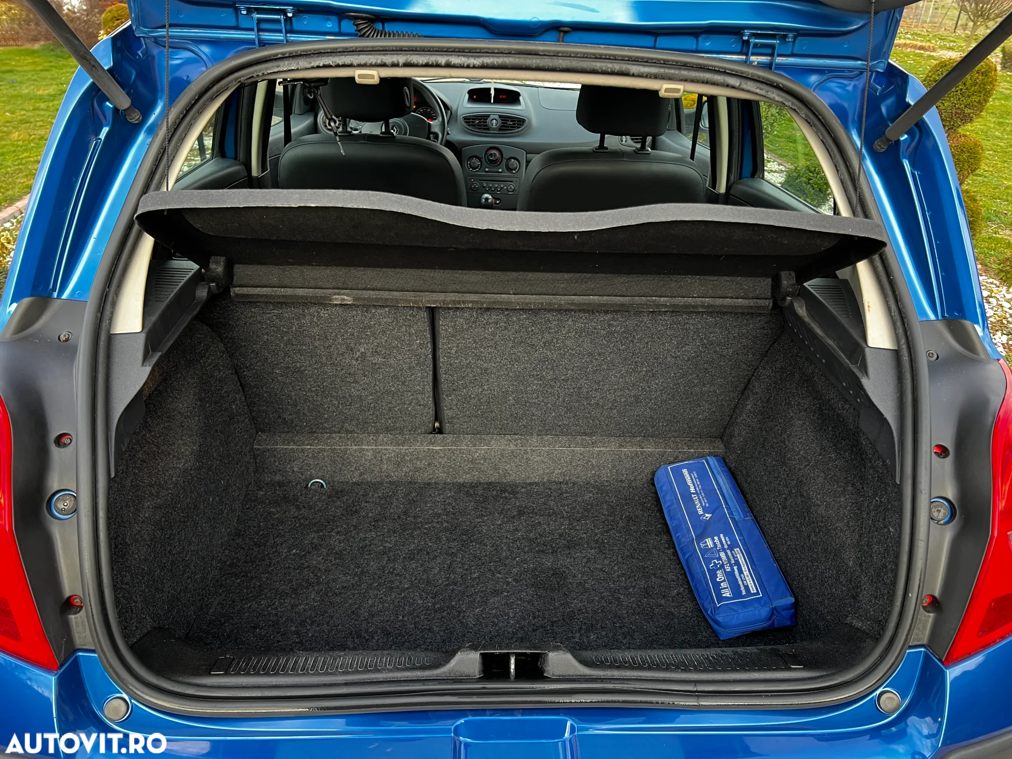 Renault Clio 1.2 16V 75 Collection - 26