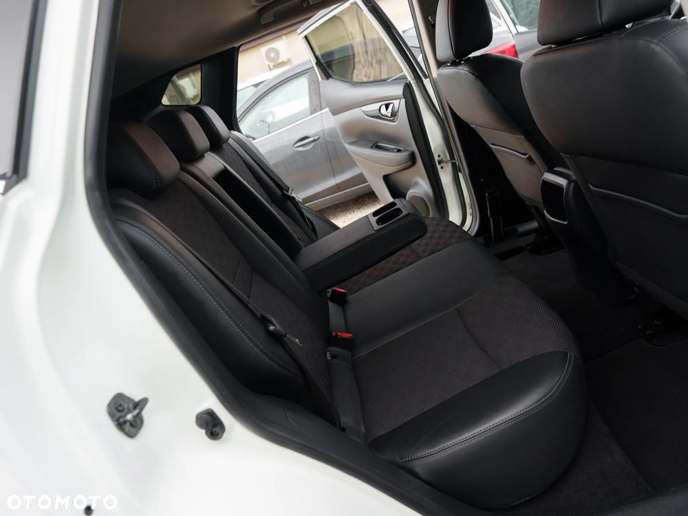 Nissan Qashqai 1.2 DIG-T Tekna Xtronic - 15