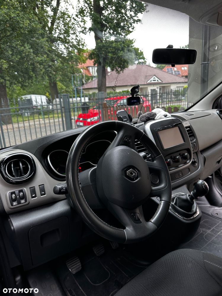 Renault Trafic - 11