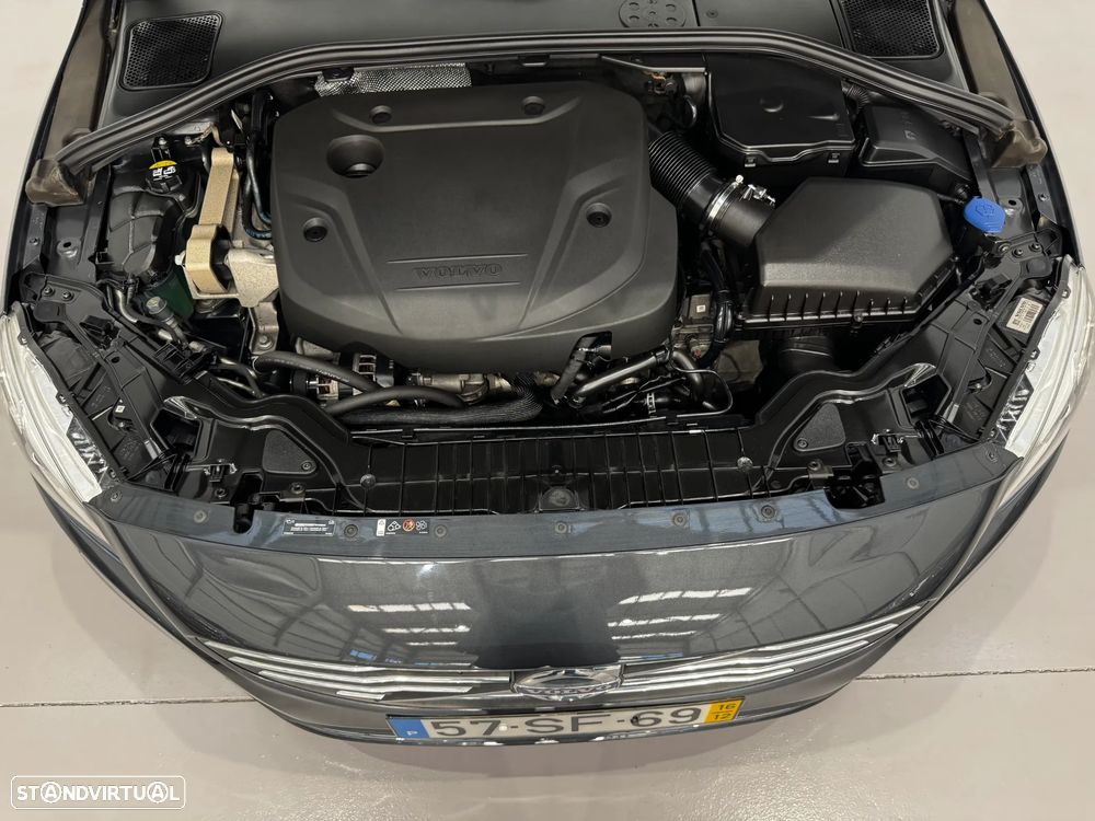 Volvo V60 2.0 D3 Momentum - 10