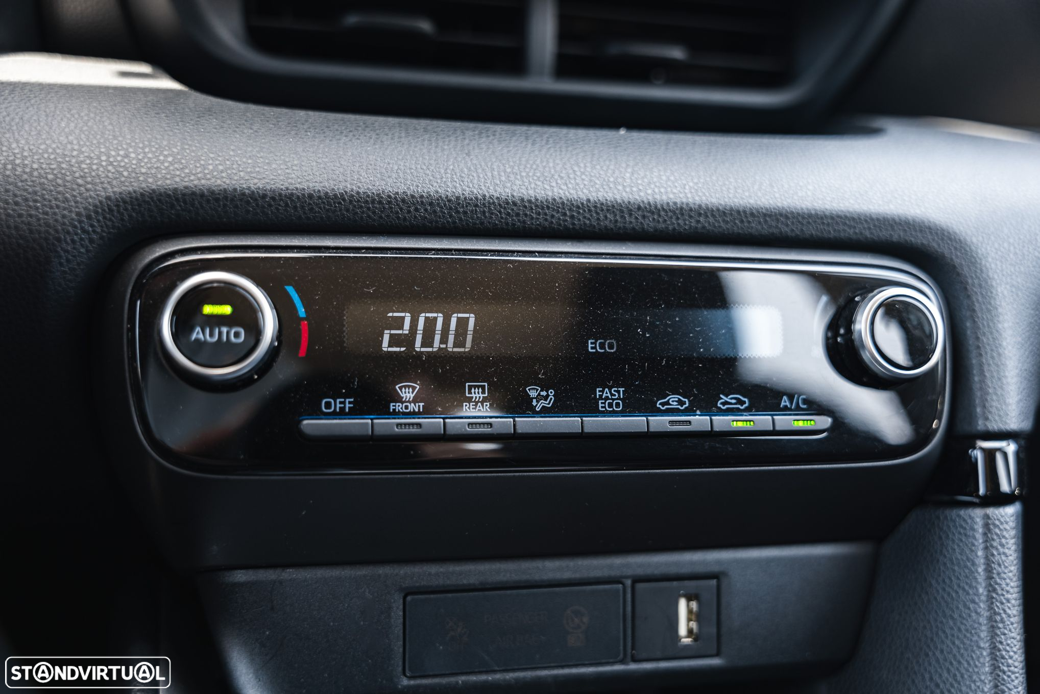 Toyota Yaris - 26