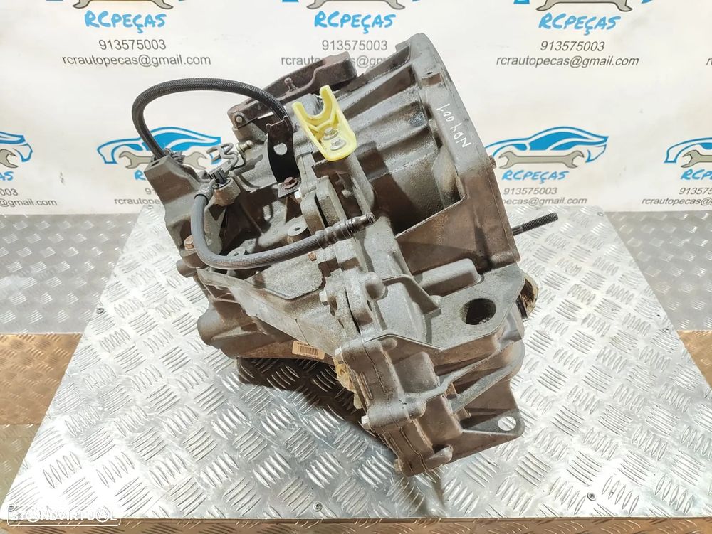 CAIXA VELOCIDADES MANUAL RENAULT MEGANE III 3 MK3 COUPE 1.9 DCI 8V 130CV F9Q872 8200667177 ND4001 A092367 MEGANE III 3 MK3 HATCHBACK MEGANE III 3 MK3 GRANDTOUR - 3