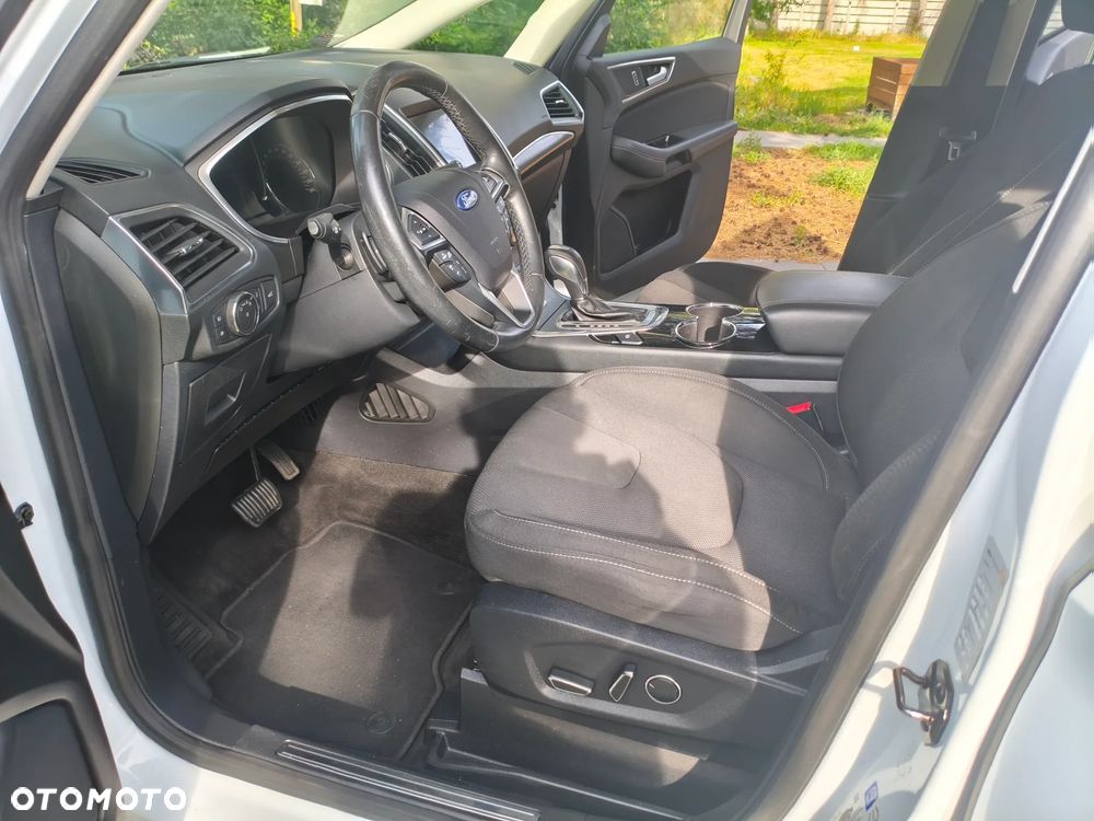 Ford S-Max - 36