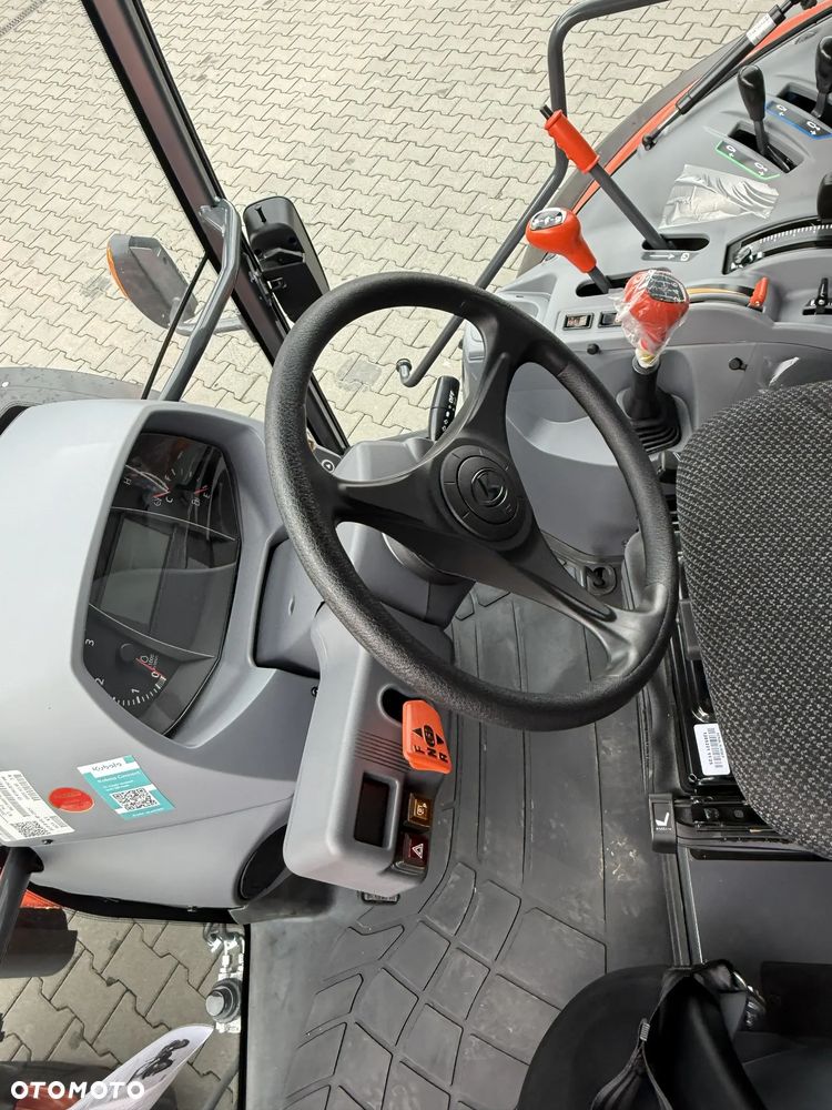 Kubota M4063 - 5