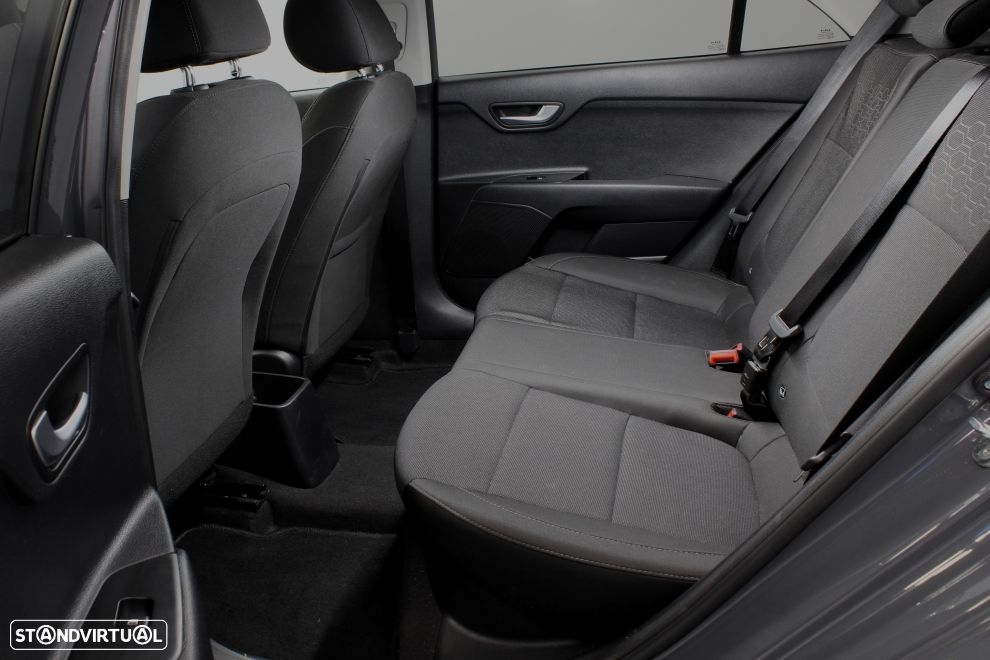 Kia Rio 1.0 T-GDi Drive - 25