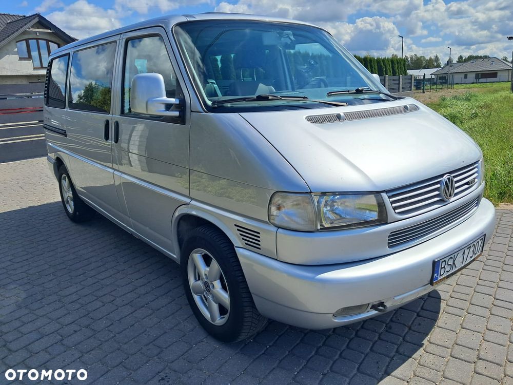 Volkswagen Multivan - 2