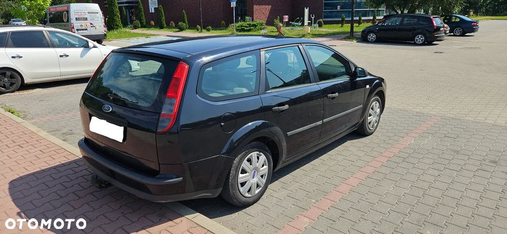 Ford Focus 1.8 FF Ambiente - 2