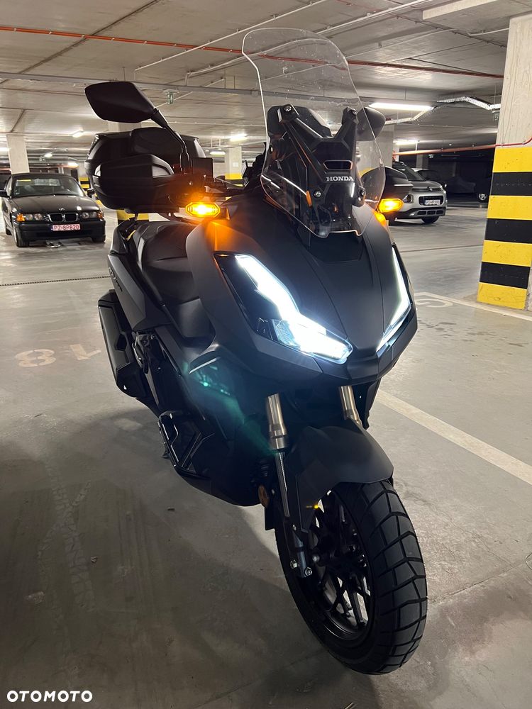 Honda ADV350 - 24