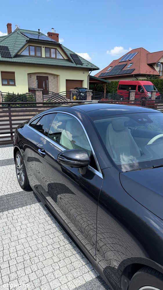 Mercedes-Benz Klasa E 220 d 4-Matic AMG - 9