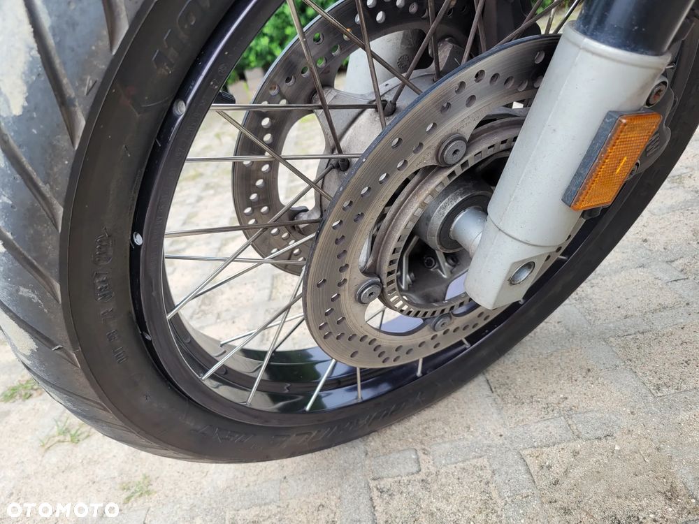 BMW R - 9