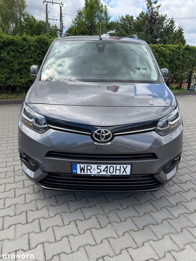 Toyota Proace City Verso 1.5 D-4D Family - 2