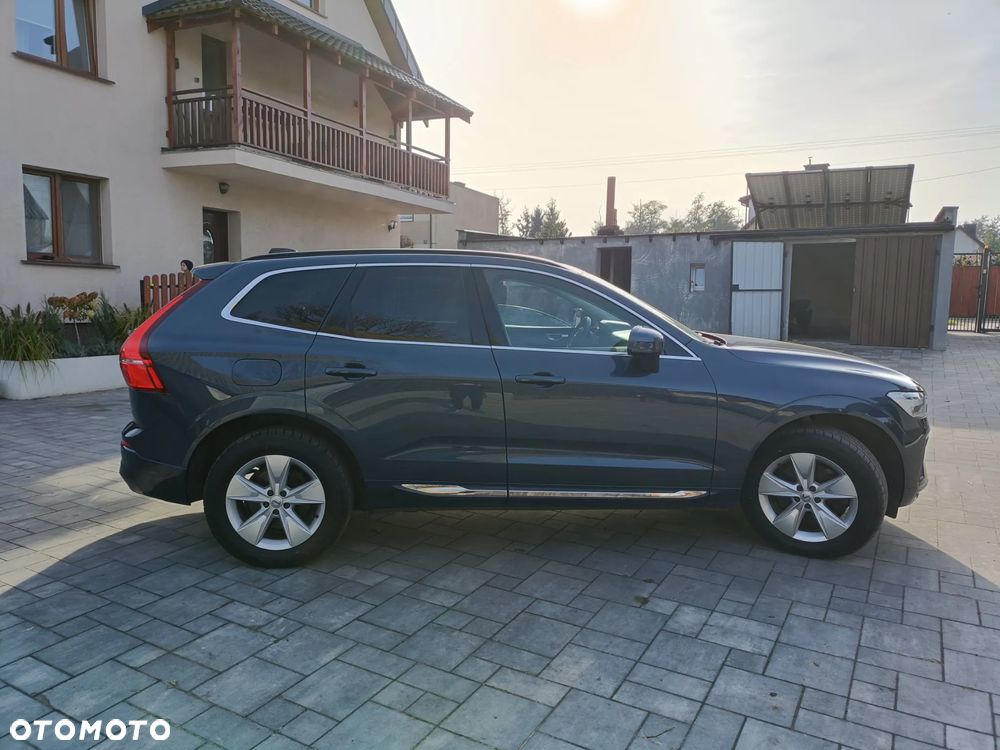 Volvo XC 60 B4 D AWD Geartronic Momentum Pro - 7