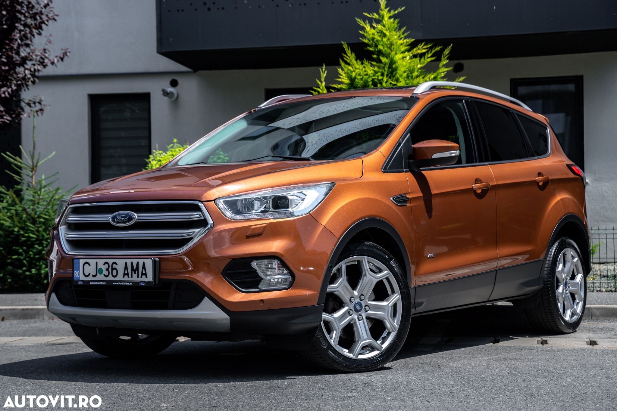 Ford Kuga 2.0 TDCi 4x4 Aut. SYNC - 1