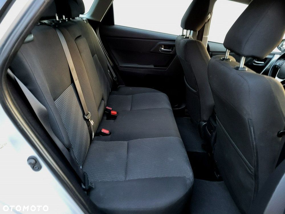 Toyota Auris - 16