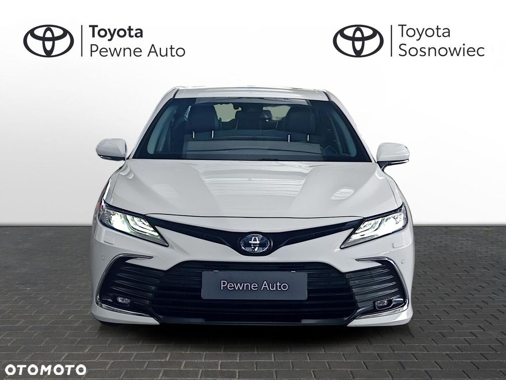 Toyota Camry - 9