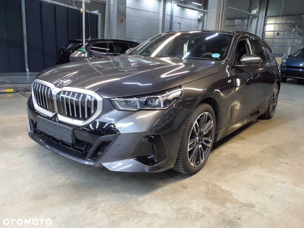 BMW Seria 5 - 1