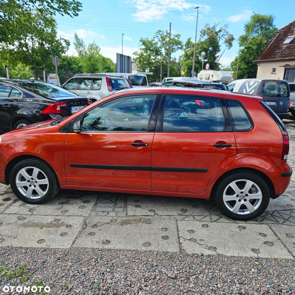 Volkswagen Polo - 9