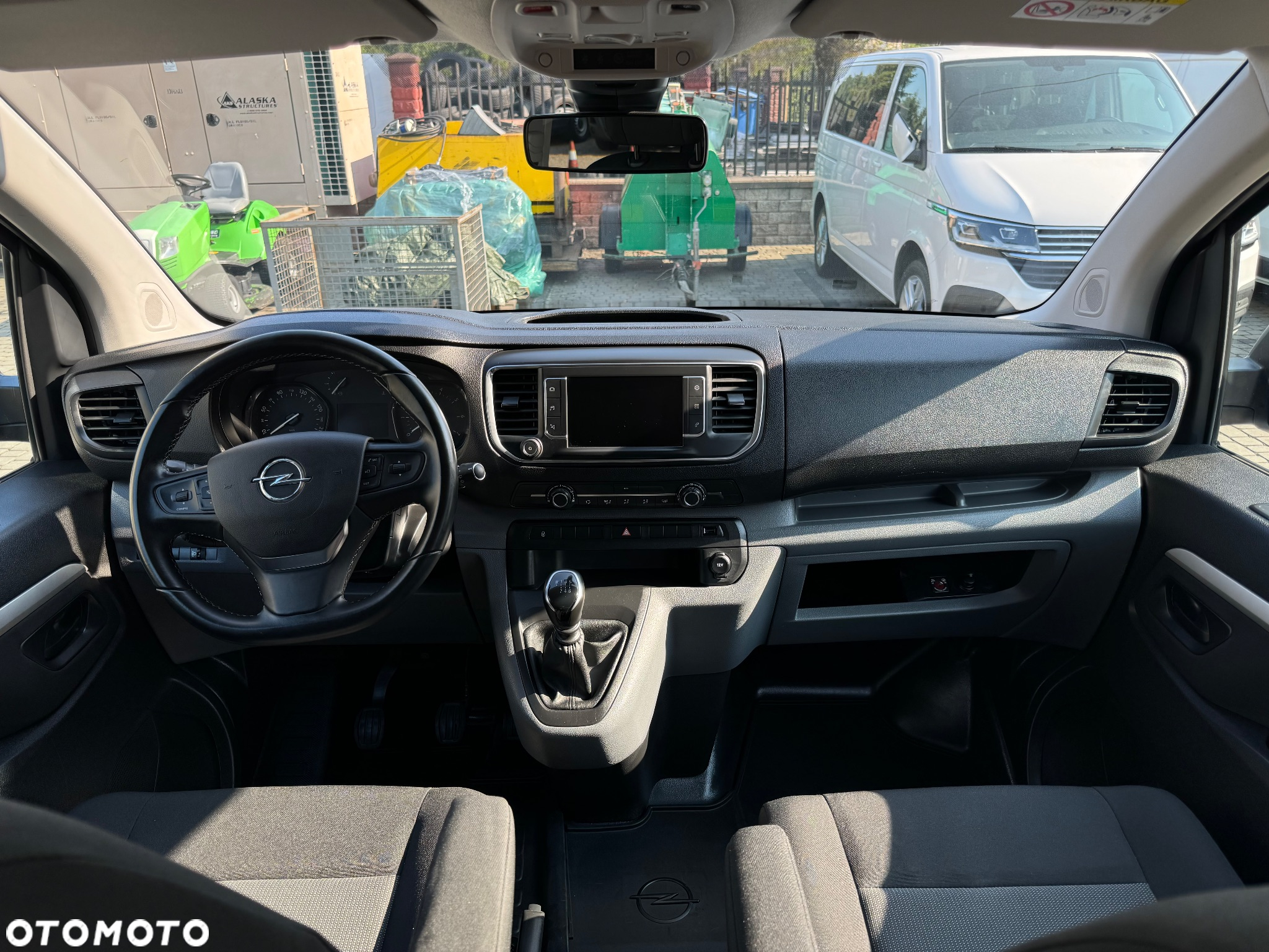 Opel Vivaro - 28