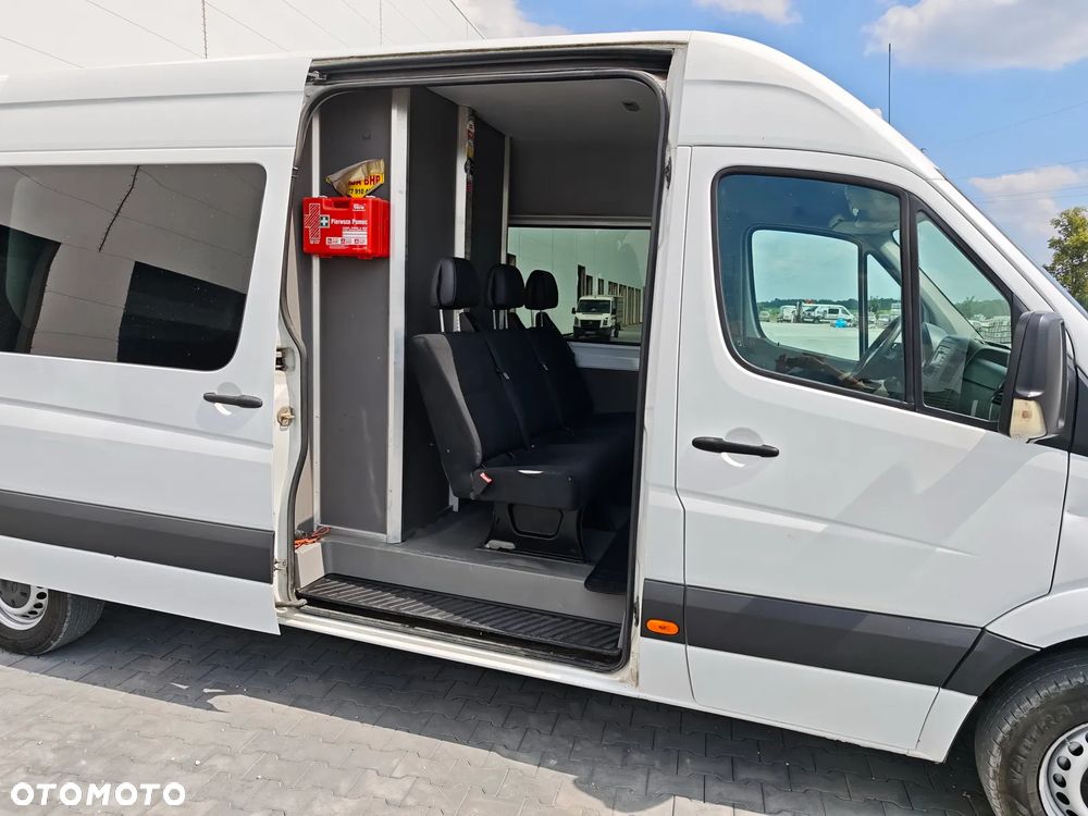 Mercedes-Benz Sprinter Furgon Brygadówka - 27